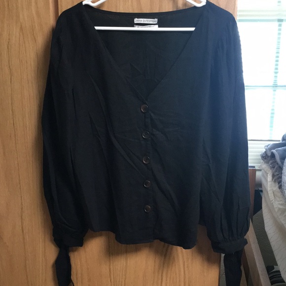 NWOT Urban Outfitters Balloon sleeve Button Down - Picture 2 of 4